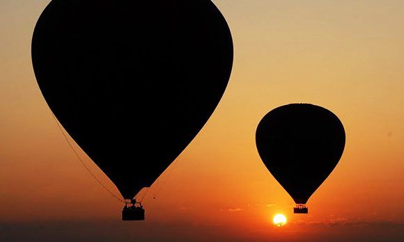 Ballonfahrt in Bagan - eines der Highlights auf Ihrem Myanmar Urlaub